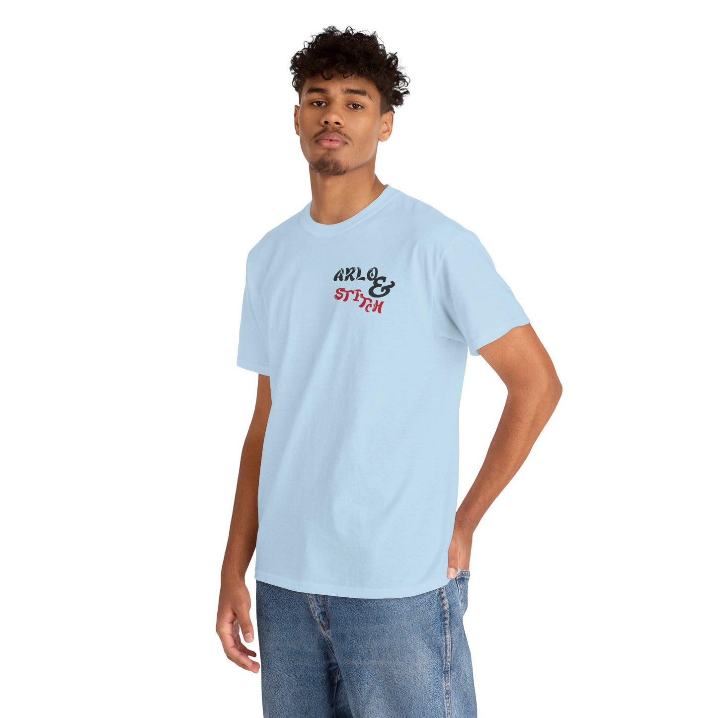 Camiseta unisex de algodón grueso: elegante camiseta gráfica de Arlo &amp; Stitch